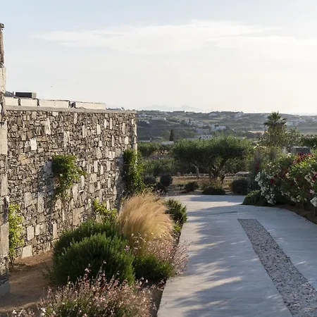 Villa Gaia - Design And Convivial Paraspori (Paros)